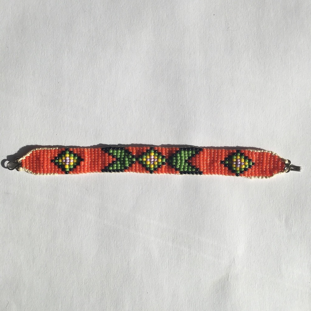 Beaded bracelet - Picture 2 of 4